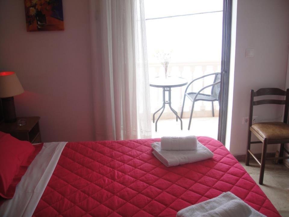 Antonios Rooms Akráta Habitación foto